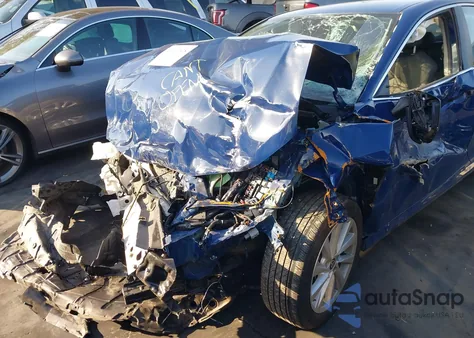 2024 Toyota Camry Le z USA, uszkodzony, nr VIN 4T1C11AK3RU217401